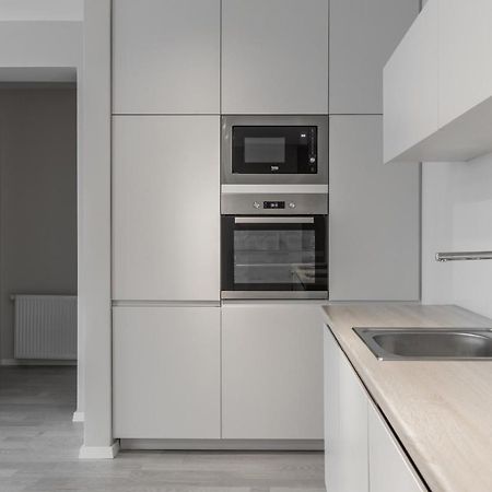 Bleri Apartment, 2 Bedroom, Free Parking Pristina Esterno foto